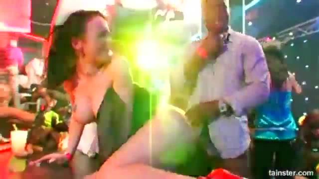 Chicks dancing and fuck in the club