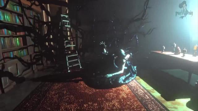 Lust for darkness gameplay component 2